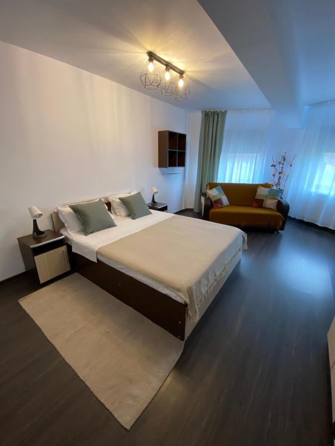 Hotel Pensiunea Xandra à Corbi Extérieur photo