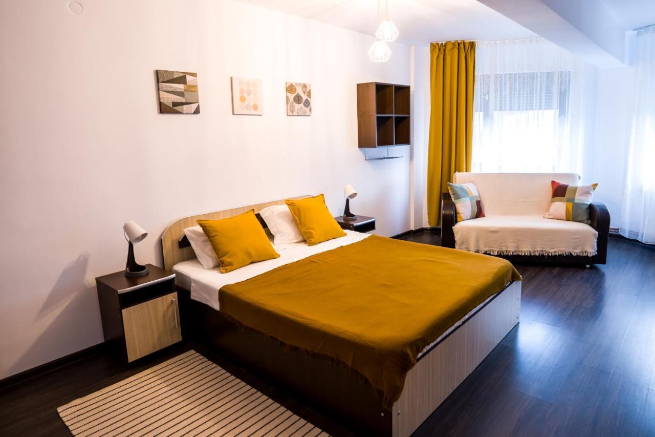 Hotel Pensiunea Xandra à Corbi Extérieur photo